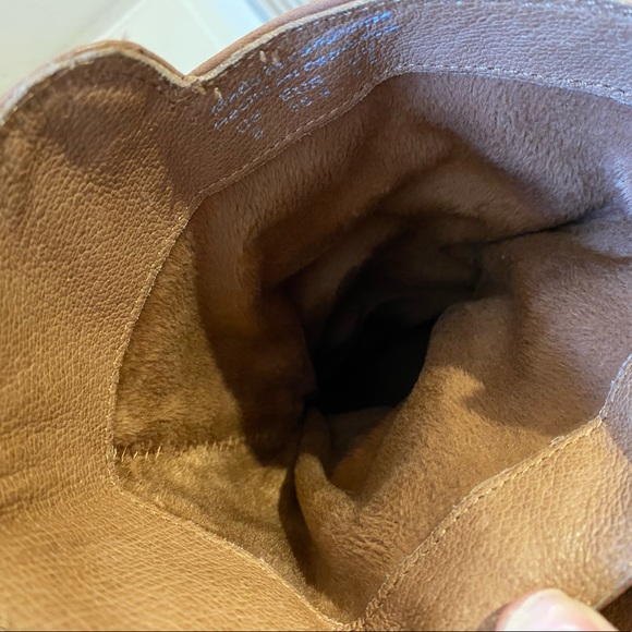 Boots - Picture 4 of 4